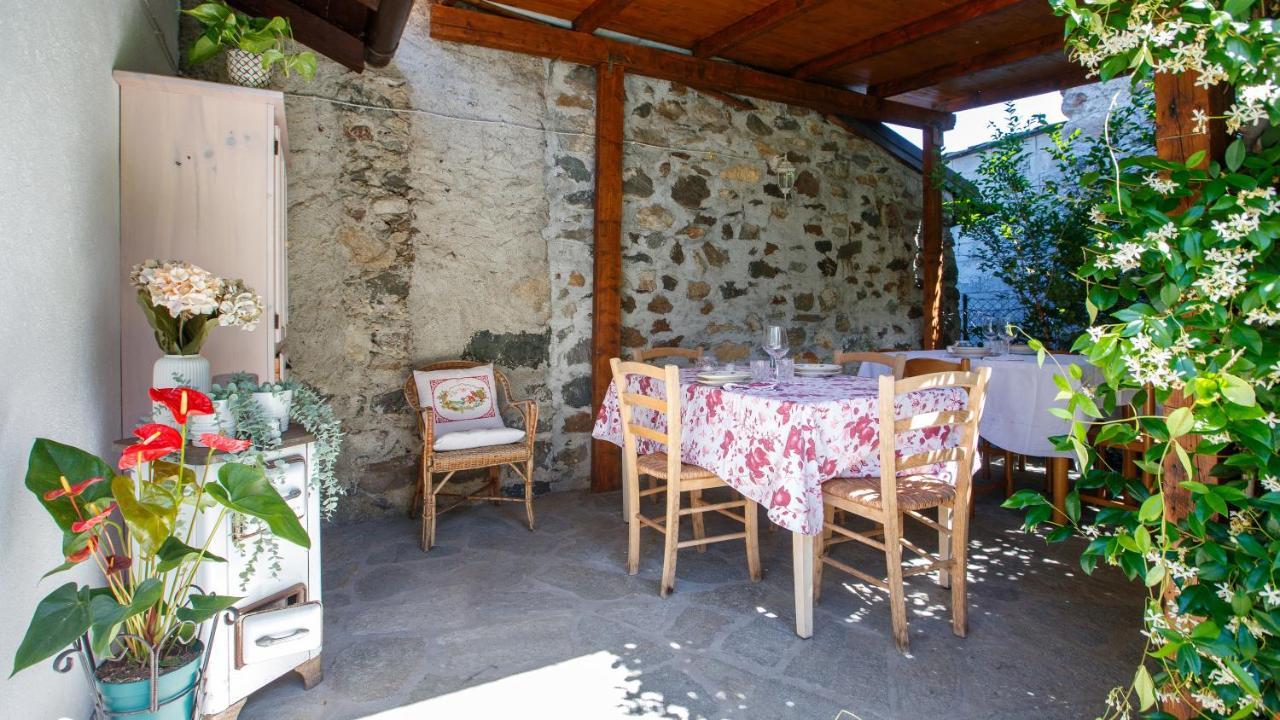 Il Como' Della Civetta - Taverna “La Fenice” Stazzona Εξωτερικό φωτογραφία