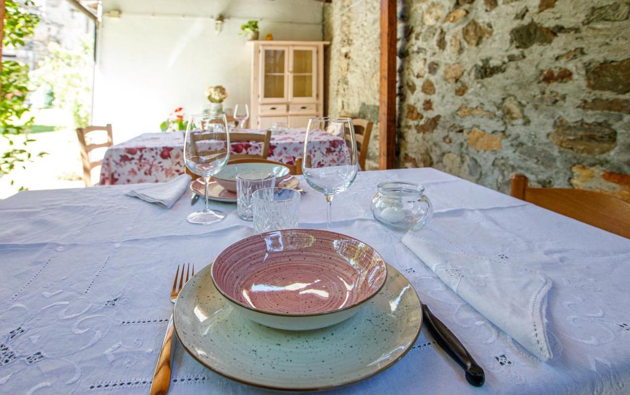 Il Como' Della Civetta - Taverna “La Fenice” Stazzona Εξωτερικό φωτογραφία